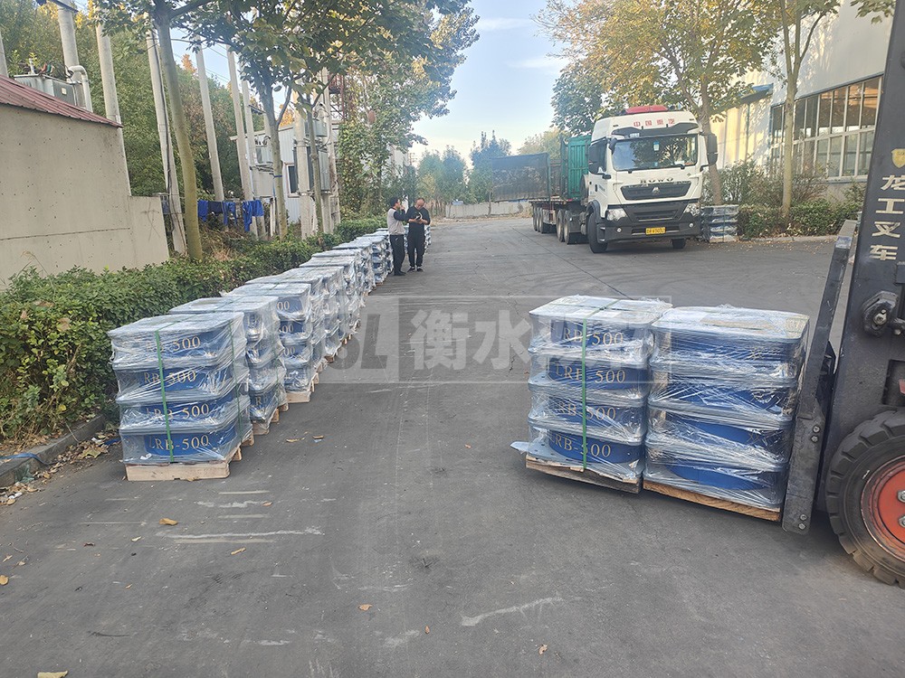 LRB鉛芯支座 厚疊層隔震支座廠家 建筑高阻尼隔震支座HDR生產廠家