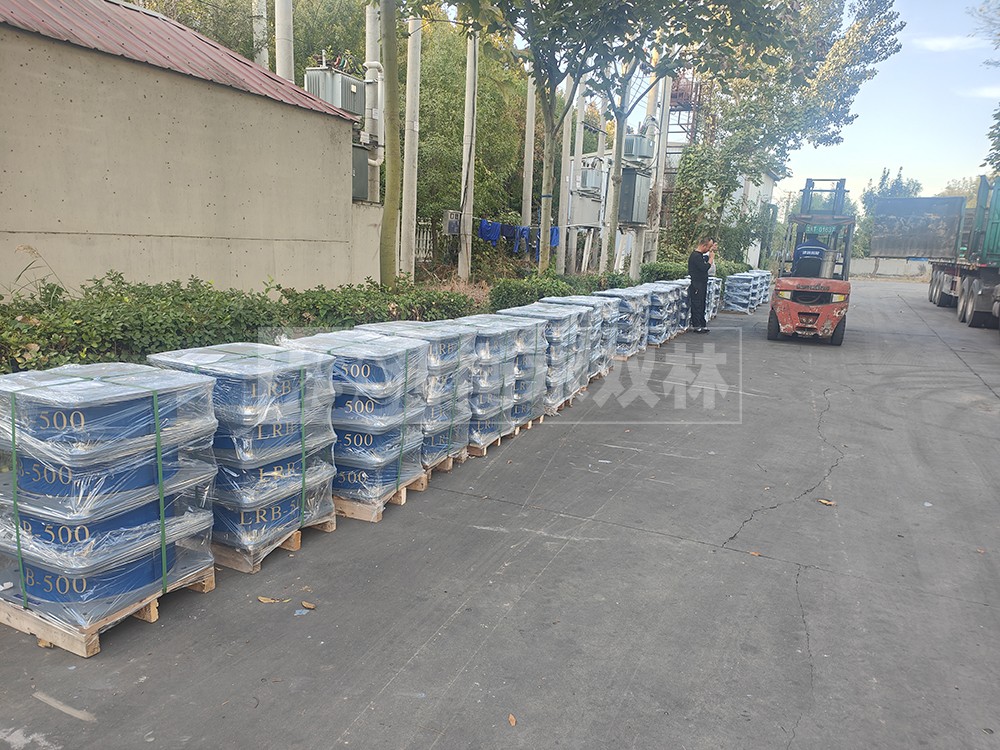 HDR400橡膠支座 高阻尼變剛度支座生產(chǎn)廠家 建筑隔震支座廠家