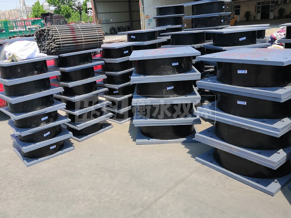 隔震支座LRB900生產廠家 LNR400天然隔震支座源頭工廠 鉛芯隔震支座哪家好