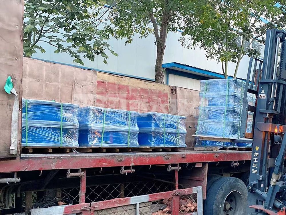 高層橡膠隔震支座什么價格 隔震層支座 HDR支座生產廠家